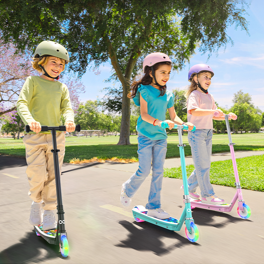 Ages 4-10 Gyroor KS2 Kids Electric Scooter Black